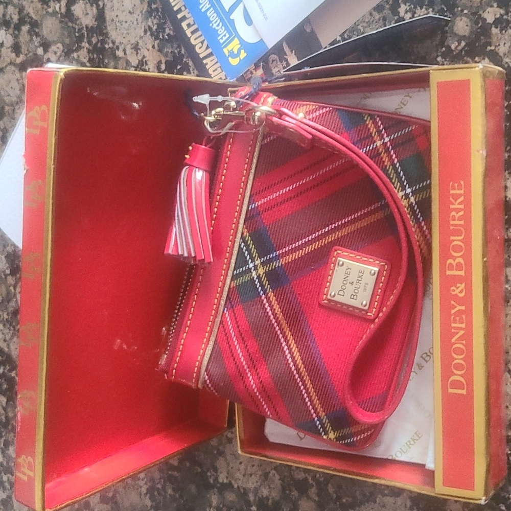 Wristlet